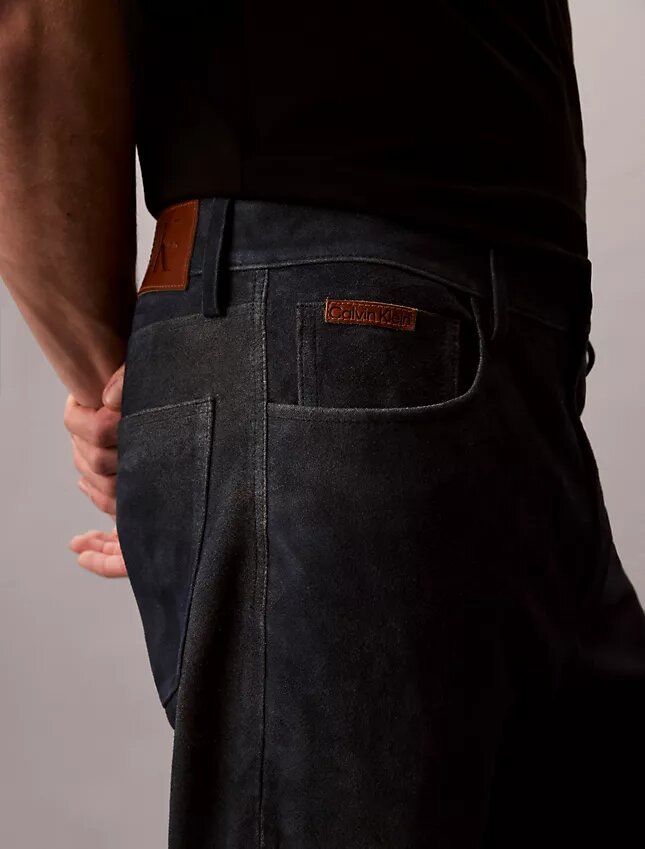 90s Straight Hose aus Wildleder 90s Straight Hose aus Wildleder