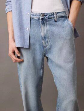 90s Straight Jeans