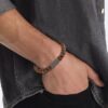 Armband mit quadratischen Perlen