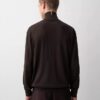 Aschefarbener Rollkragenpullover Aschefarbener Rollkragenpullover