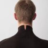 Aschefarbener Rollkragenpullover Aschefarbener Rollkragenpullover