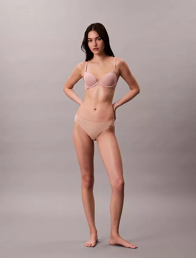 Attraction Push-Up-Plunge-BH Attraction Push-Up-Plunge-BH