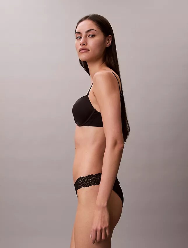 Attraction Push-Up-Plunge-BH Attraction Push-Up-Plunge-BH