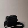 Auffällige Crossbody-Tasche in Pebble-Optik Auffällige Crossbody-Tasche in Pebble-Optik