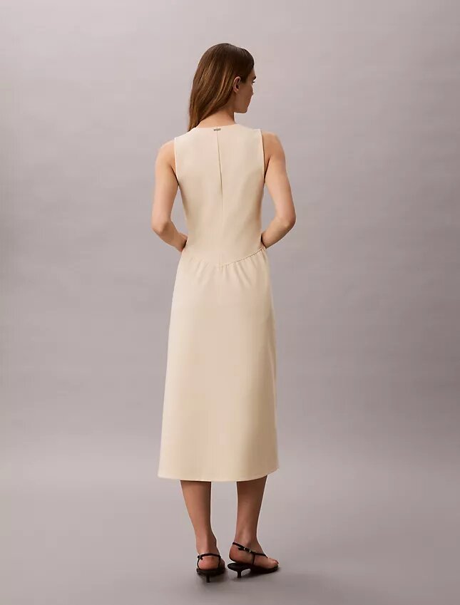 Ausgestelltes Midikleid Ausgestelltes Midikleid