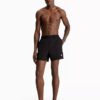 Badeshorts aus Nylon mit Kordelzug Badeshorts aus Nylon mit Kordelzug