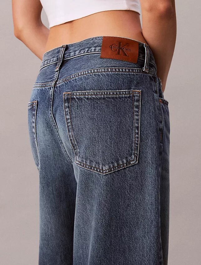 Baggy-Jeans mit niedriger Leibhöhe Baggy-Jeans mit niedriger Leibhöhe