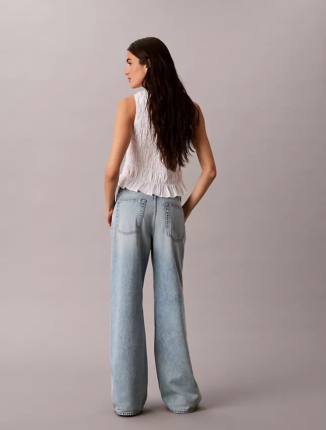 Baggy-Jeans mit niedriger Leibhöhe Baggy-Jeans mit niedriger Leibhöhe