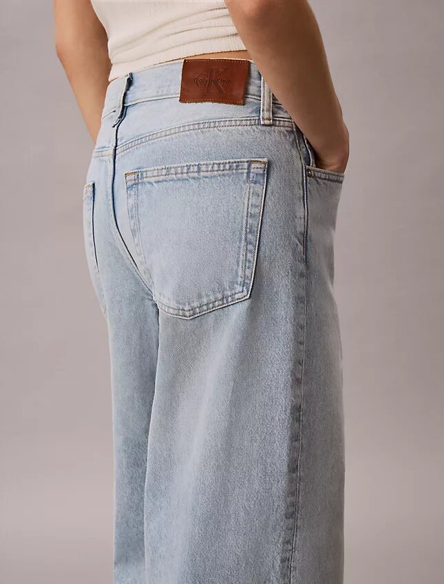 Baggy-Jeans mit niedriger Leibhöhe Baggy-Jeans mit niedriger Leibhöhe