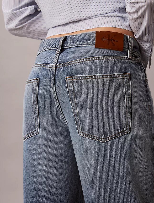 Baggy-Jeans mit niedriger Leibhöhe Baggy-Jeans mit niedriger Leibhöhe