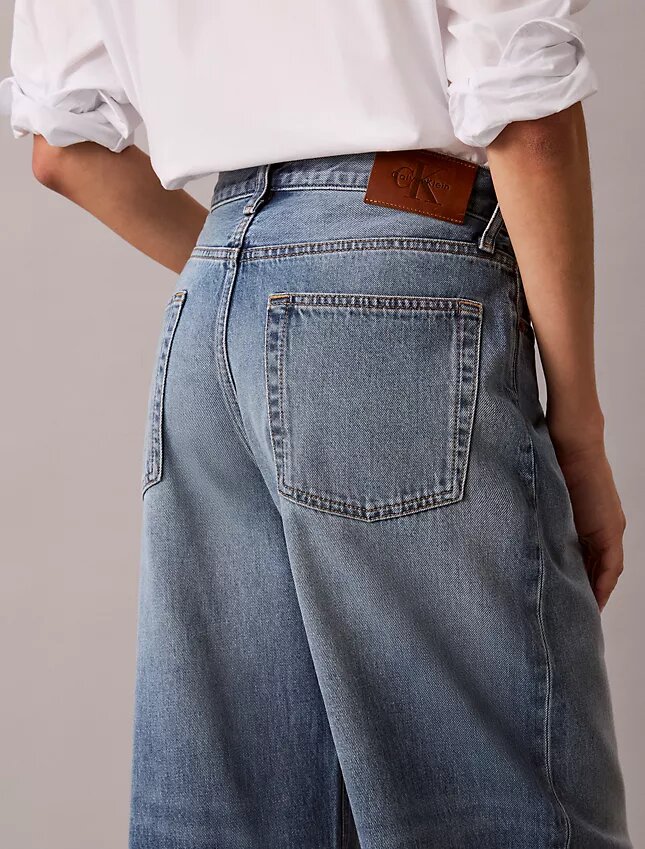 Baggy-Jeans mit niedriger Leibhöhe Baggy-Jeans mit niedriger Leibhöhe