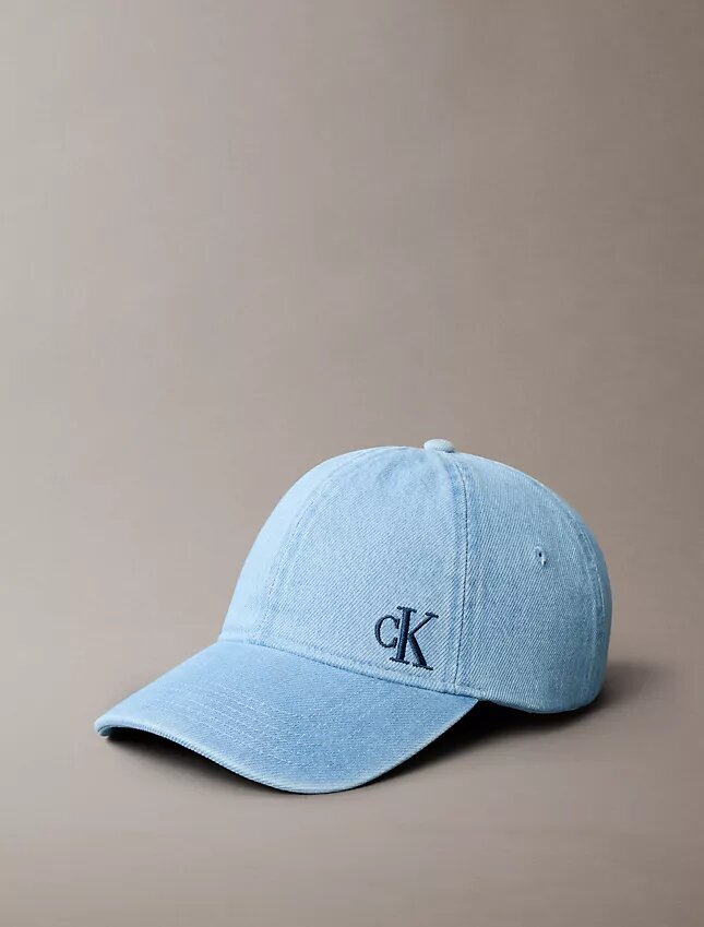 Baseballkappe aus gewaschenem Denim mit gesticktem Logo Baseballkappe aus gewaschenem Denim mit gesticktem Logo