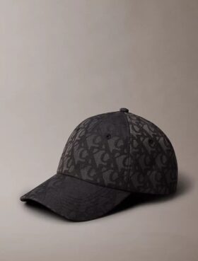 Baseballkappe mit durchgehendem Monogram
