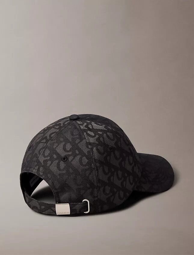 Baseballkappe mit durchgehendem Monogram Baseballkappe mit durchgehendem Monogram