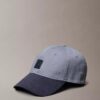 Baseballkappe mit Emblem-Logo und Farbblock-Design Baseballkappe mit Emblem-Logo und Farbblock-Design