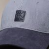 Baseballkappe mit Emblem-Logo und Farbblock-Design Baseballkappe mit Emblem-Logo und Farbblock-Design