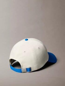 Baseballkappe mit kontrastierendem gesticktem Logo