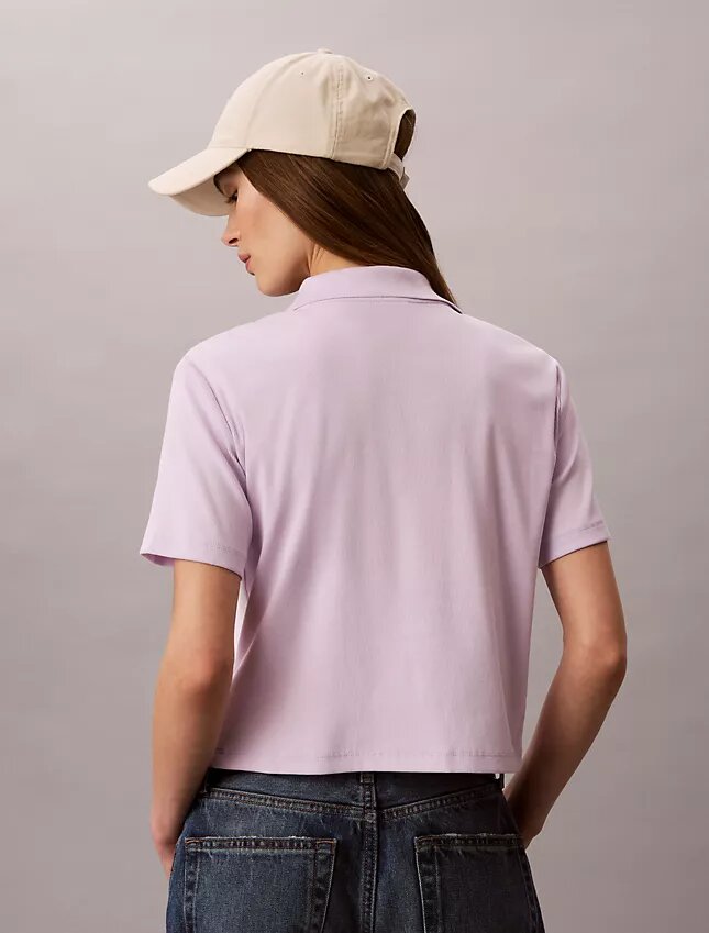 Baumwoll-Polo-Shirt mit konturierten Rippbündchen Baumwoll-Polo-Shirt mit konturierten Rippbündchen