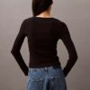 Baumwoll-T-Shirt mit geripptem U-Ausschnitt Baumwoll-T-Shirt mit geripptem U-Ausschnitt