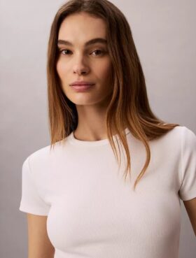 Baumwoll-T-Shirt mit Konturrippen