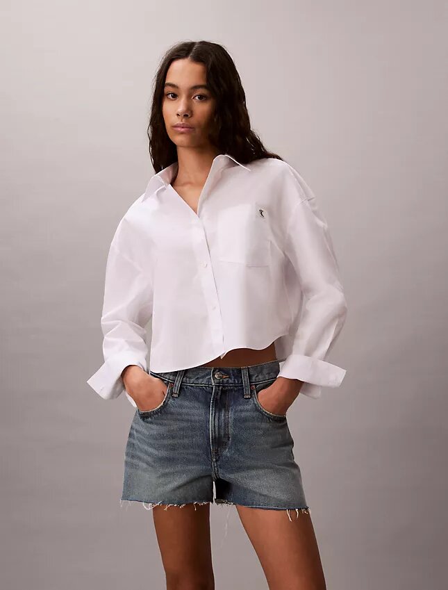 Baumwollpopeline, kurzes, kastenförmiges Button-Down-Hemd Baumwollpopeline, kurzes, kastenförmiges Button-Down-Hemd