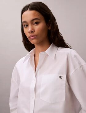 Baumwollpopeline, kurzes, kastenförmiges Button-Down-Hemd