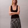 Bedruckter Midi-Rock aus Satin Bedruckter Midi-Rock aus Satin
