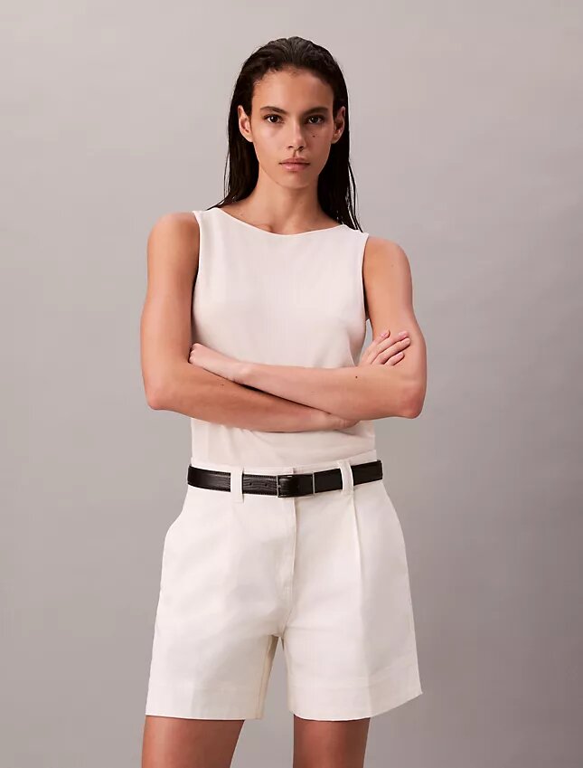 Bermudashorts aus Cotton Stretch-Twill mit Falten Bermudashorts aus Cotton Stretch-Twill mit Falten