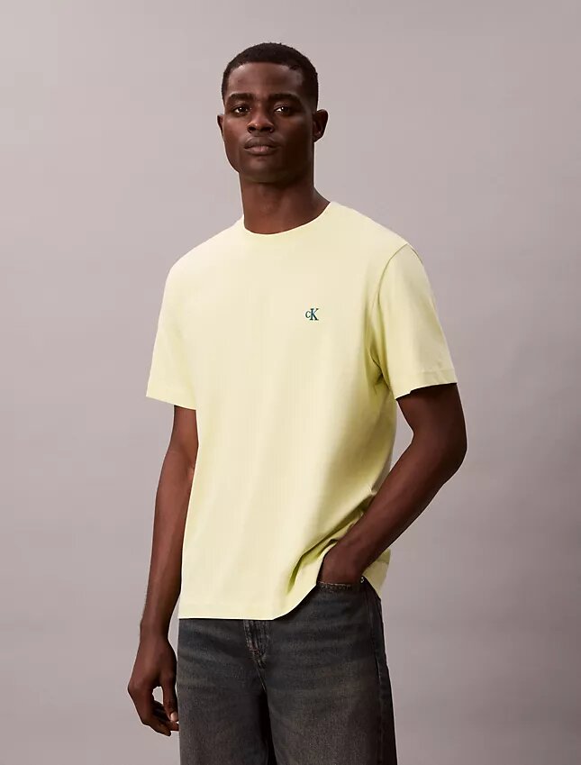 Besticktes Monogram-T-Shirt in lockerer Passform Besticktes Monogram-T-Shirt in lockerer Passform