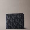 Bifold-Geldbörse mit durchgehendem Monogram Bifold-Geldbörse mit durchgehendem Monogram