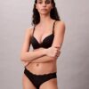 Bikini aus Stretch-Microfiber mit Spitze Bikini aus Stretch-Microfiber mit Spitze