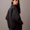 Bomberjacke aus geknittertem Nylon Bomberjacke aus geknittertem Nylon