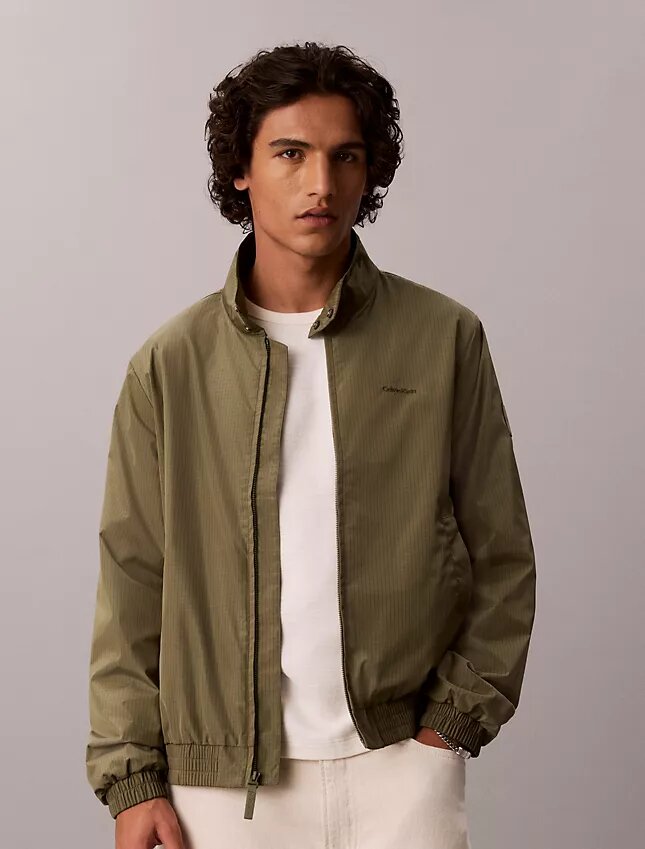 Bomberjacke aus Nylon-Ripstop Bomberjacke aus Nylon-Ripstop
