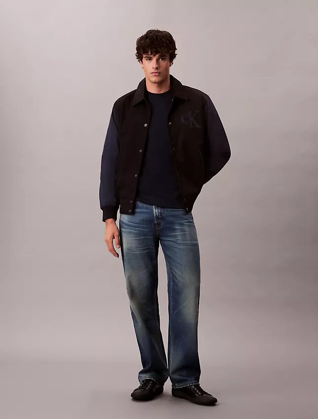 Bomberjacke aus Nylon und Baumwolle Bomberjacke aus Nylon und Baumwolle