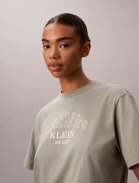Boxy-T-Shirt mit Bogen-Logo-Grafik