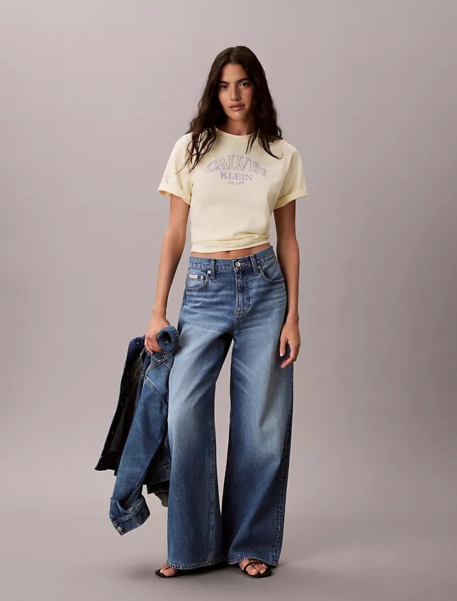 Boxy-T-Shirt mit Bogen-Logo-Grafik Boxy-T-Shirt mit Bogen-Logo-Grafik
