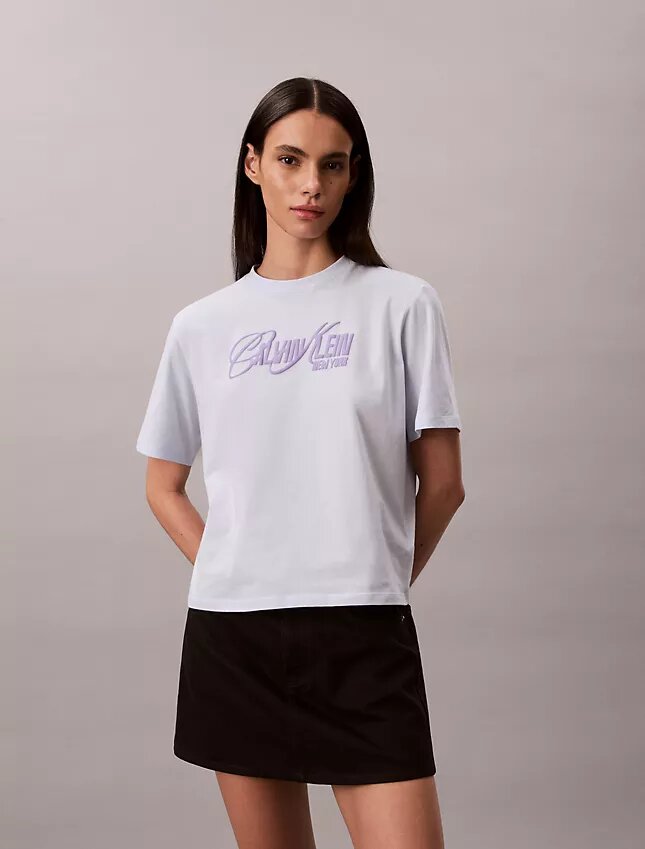 Boxy-T-Shirt mit erhabener Logo-Grafik Boxy-T-Shirt mit erhabener Logo-Grafik