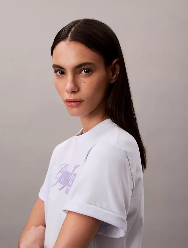 Boxy-T-Shirt mit erhabener Logo-Grafik Boxy-T-Shirt mit erhabener Logo-Grafik