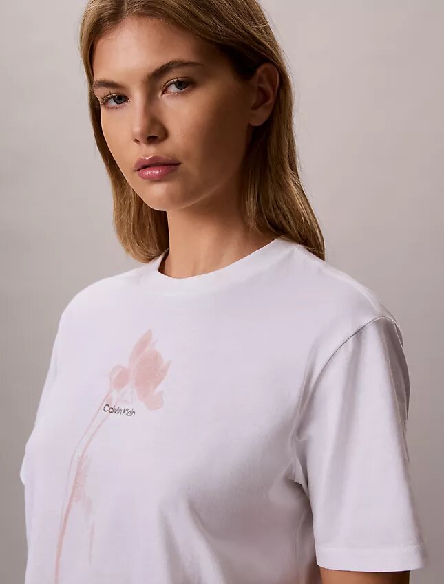 Boxy-T-Shirt mit floralem Logo-Print Boxy-T-Shirt mit floralem Logo-Print