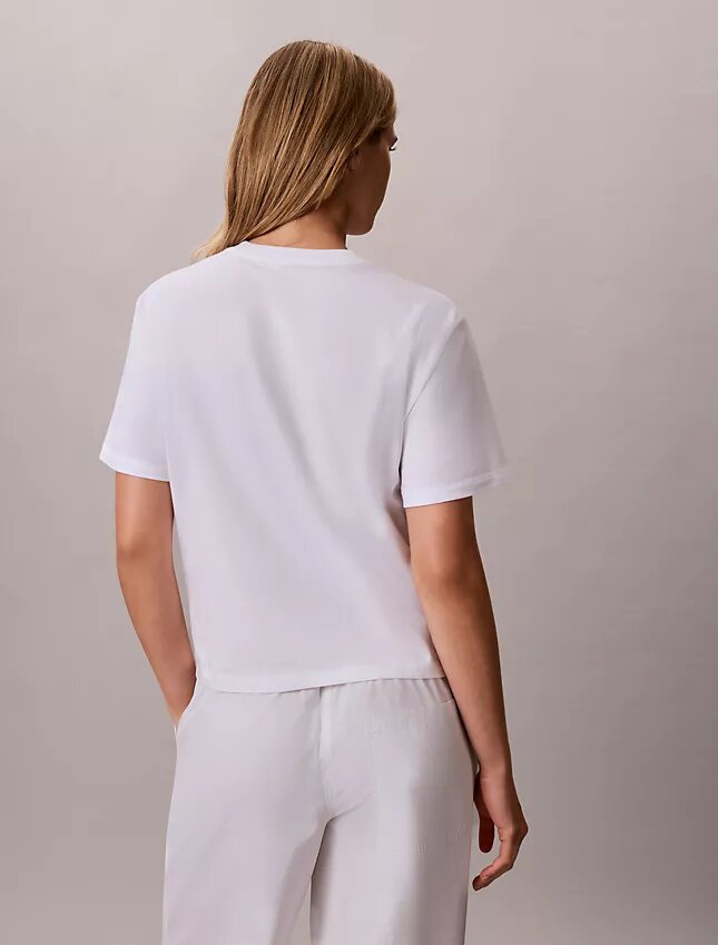 Boxy-T-Shirt mit floralem Logo-Print Boxy-T-Shirt mit floralem Logo-Print