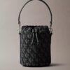 Bucket Bag mit durchgehendem Monogram Bucket Bag mit durchgehendem Monogram