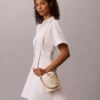 Bucket Bag mit durchgehendem Monogram Bucket Bag mit durchgehendem Monogram