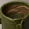 Bucket Bag mit Kieselstruktur Bucket Bag mit Kieselstruktur