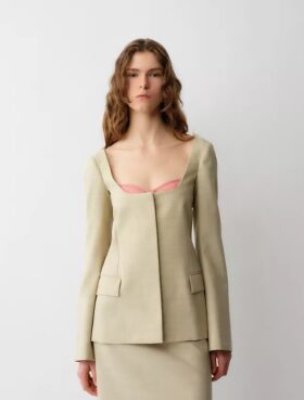 Camille-Jacke