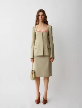 Camille-Jacke
