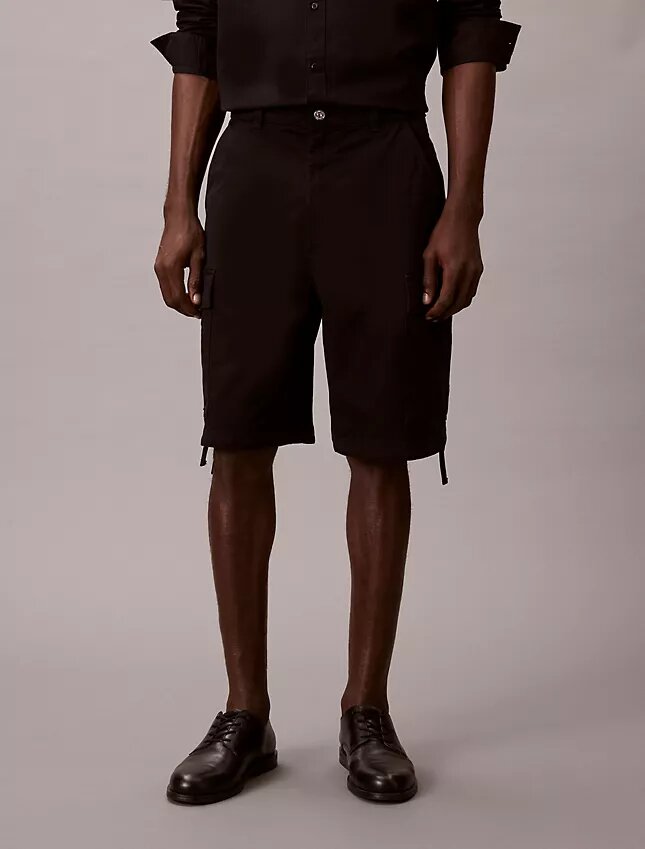 Cargo-Shorts aus Cotton Stretch-Twill Cargo-Shorts aus Cotton Stretch-Twill