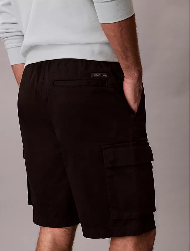 Cargo-Shorts zum Hineinschlüpfen Cargo-Shorts zum Hineinschlüpfen