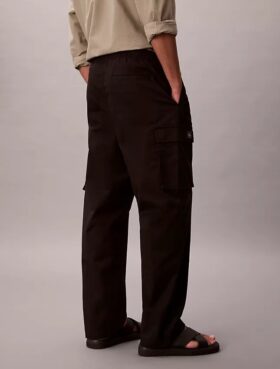 Cargohose aus Cotton Stretch mit gerader Passform Cargohose aus Cotton Stretch mit gerader Passform