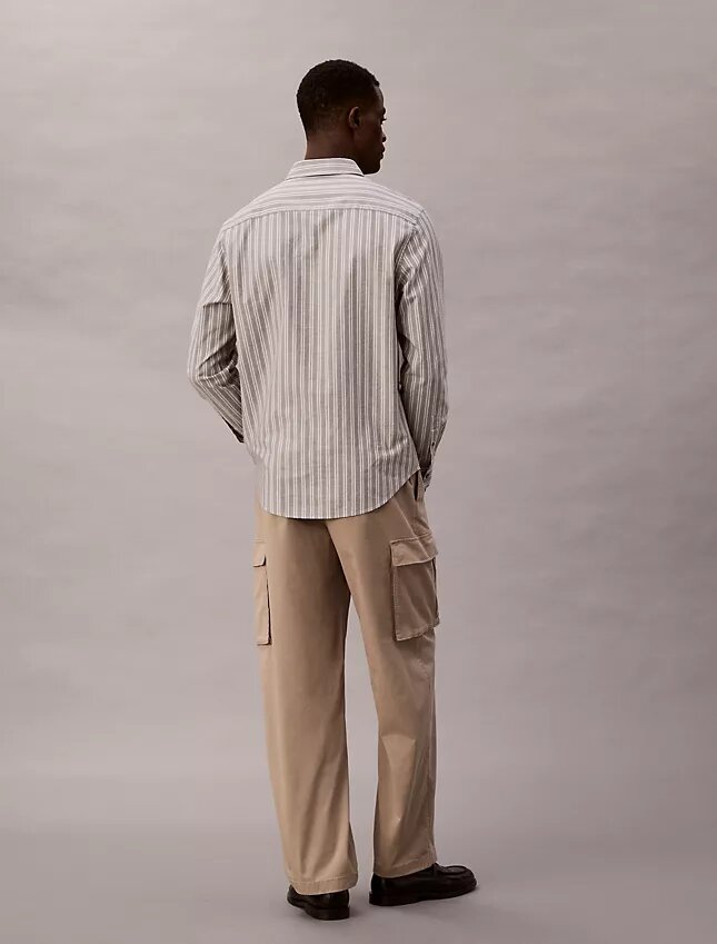 Cargohose aus Cotton Stretch mit gerader Passform Cargohose aus Cotton Stretch mit gerader Passform