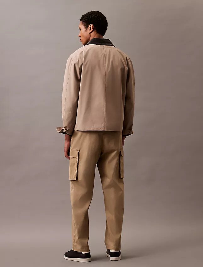 Cargohose aus Cotton Stretch mit gerader Passform Cargohose aus Cotton Stretch mit gerader Passform